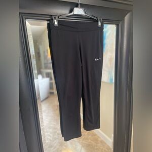 Nike Dri-Fit Run Fast Live‎ Fearless Cropped Leggings Size Small